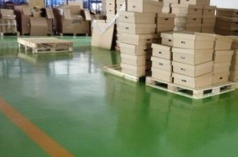 環(huán)氧地坪漆涂料為什么要分三層施工？